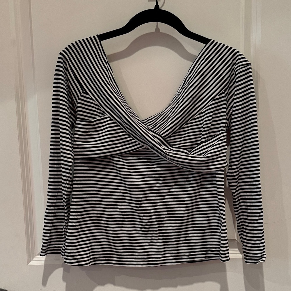 NWT cupcakes & cashmere Black and White Striped Blouse
